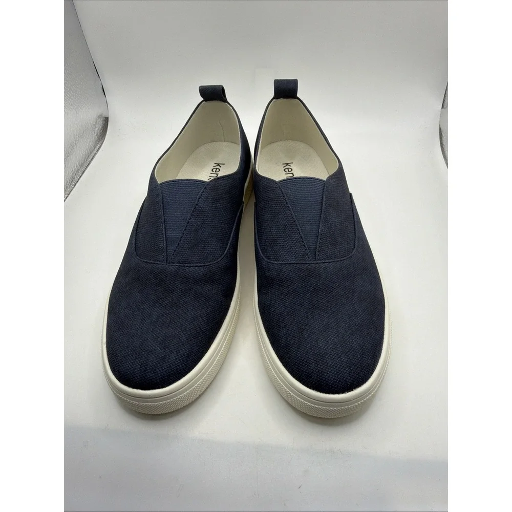 Kensie‎ Salia Women's Slip On Comfort Casual Shoes, Navy. Size 8.5